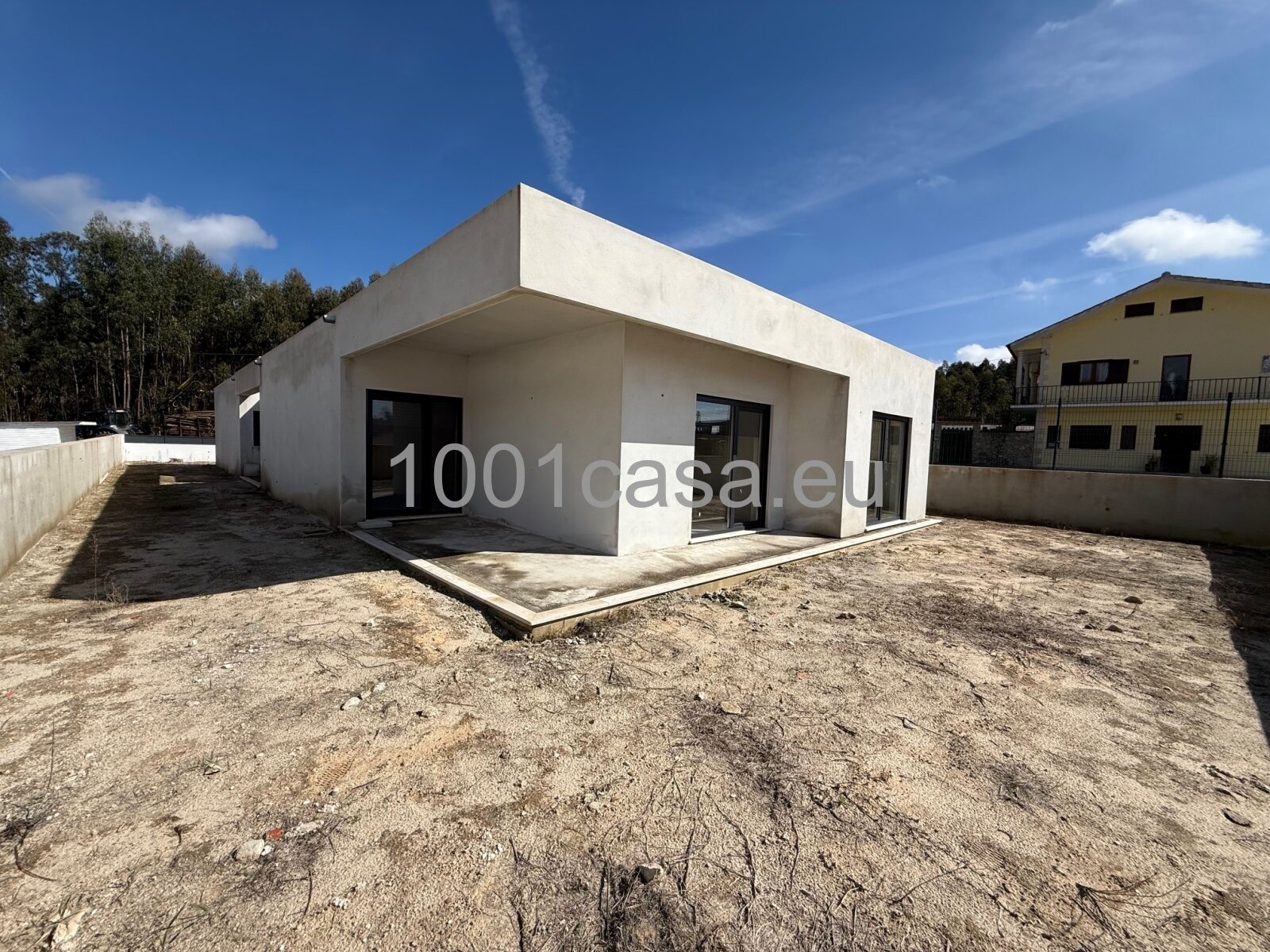 Freistehendes Einfamilienhaus Bungalow mit Garten – Rio Maior