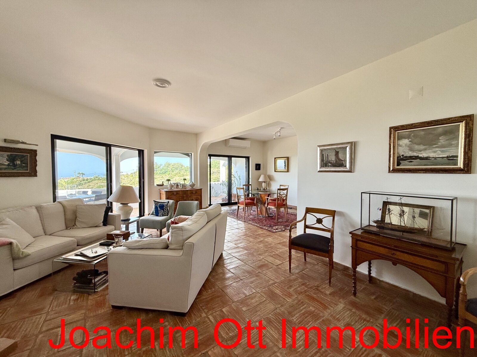 Panoramik Villa in Loule zu verkaufen