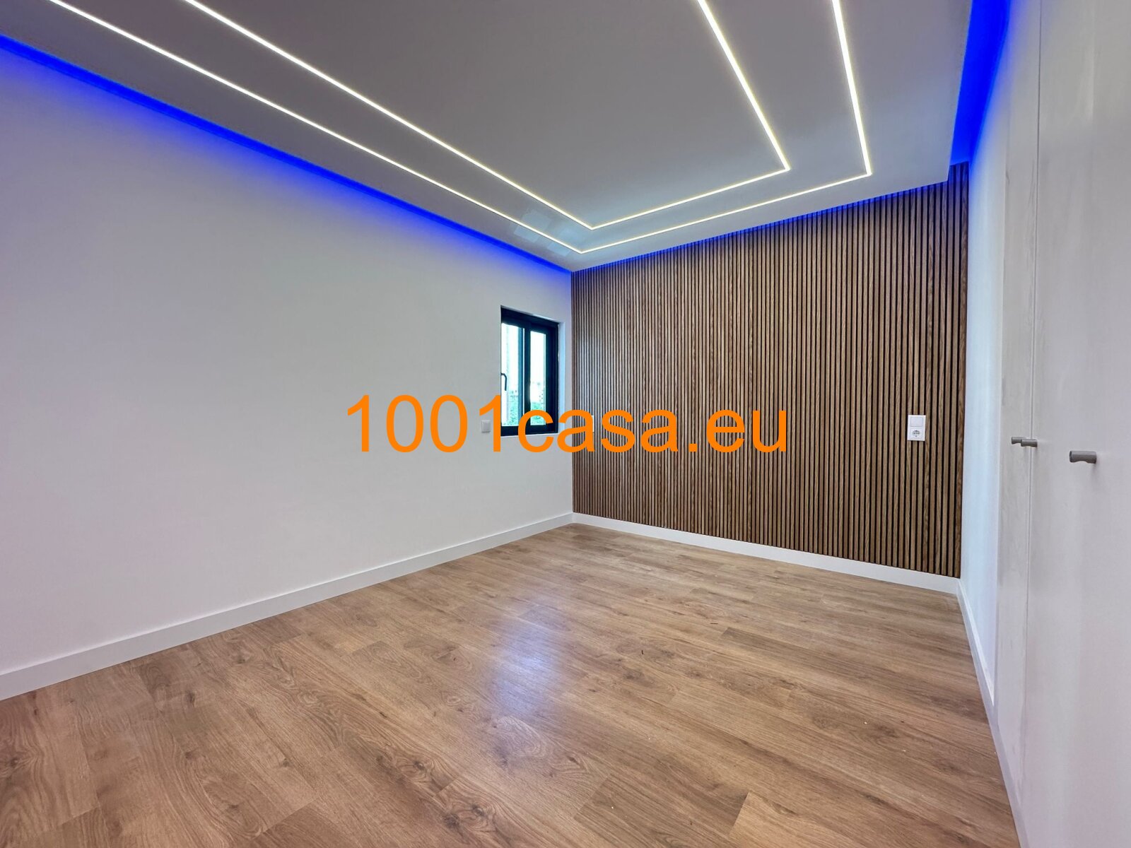Exklusives Wohnen am Atlantik: Modernes 2 SZ Apartment direkt am Strand zu verkaufen