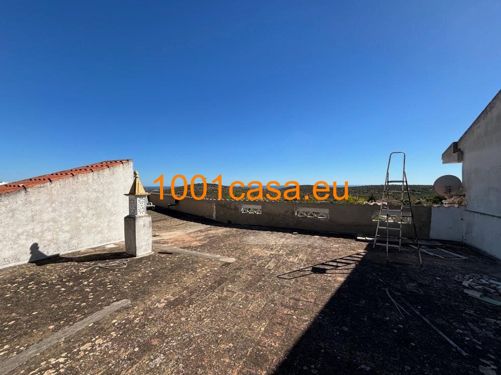 Provisionsfrei - Landhaus-Idylle mit Meerblick: Ihr neues Projekt nahe Loulé