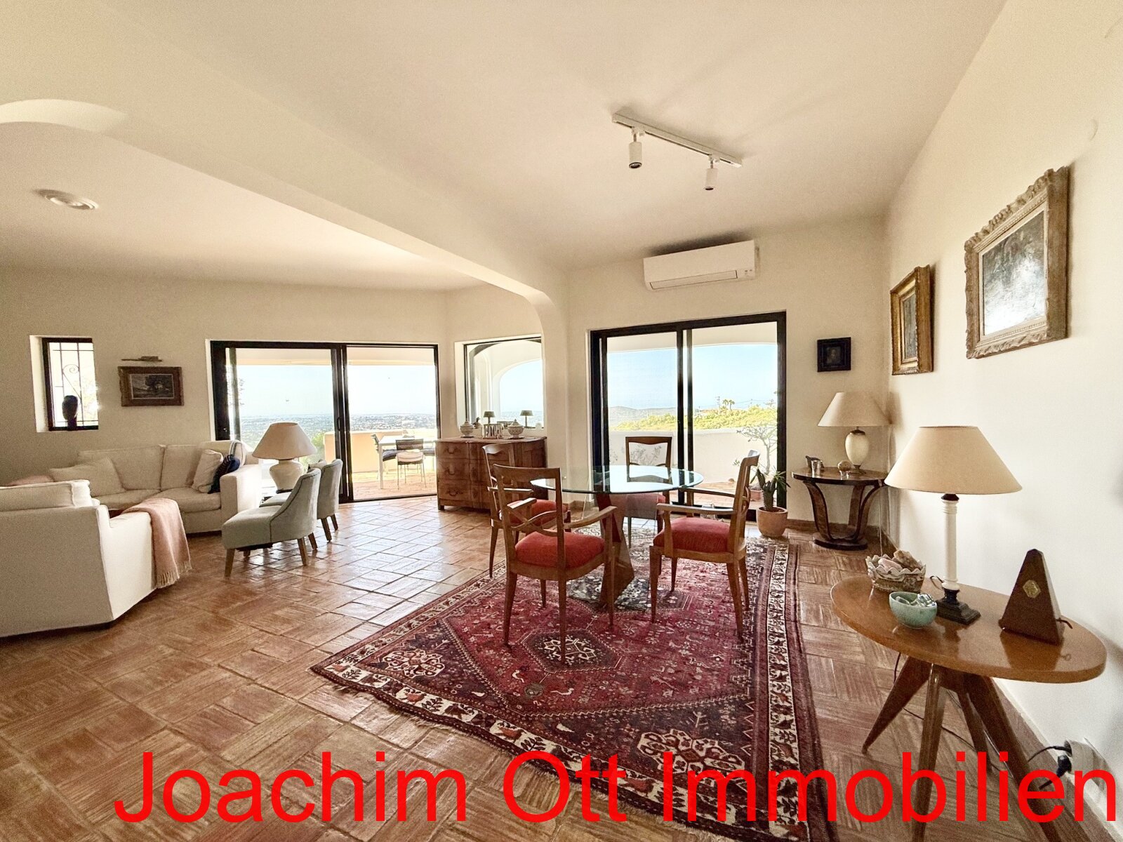Panoramik Villa in Loule zu verkaufen