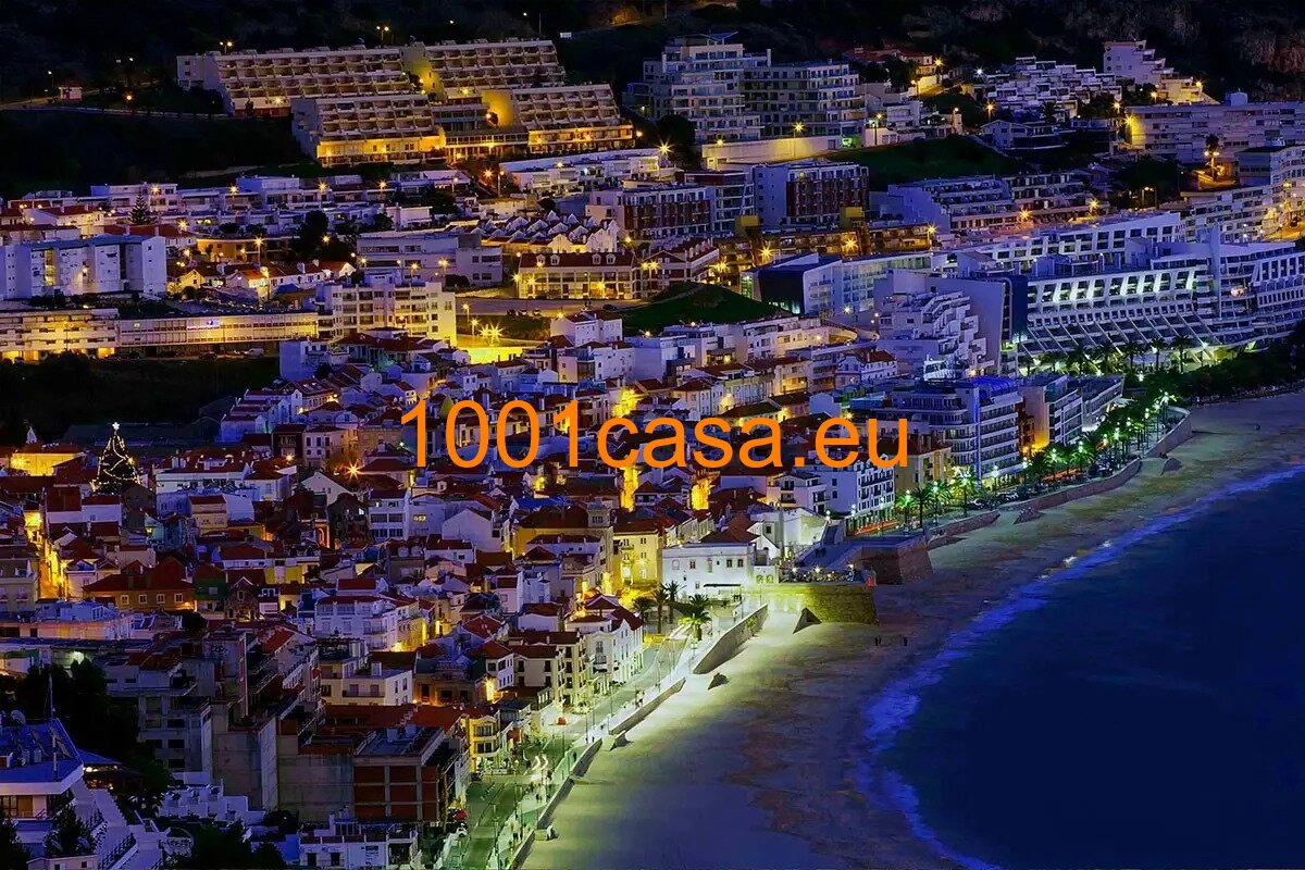 Sesimbra - Setubal: Bauträger / Investment-Areal mit genehmigtem Projekt für 12 Luxusvillen - Nähe Praia do Meco