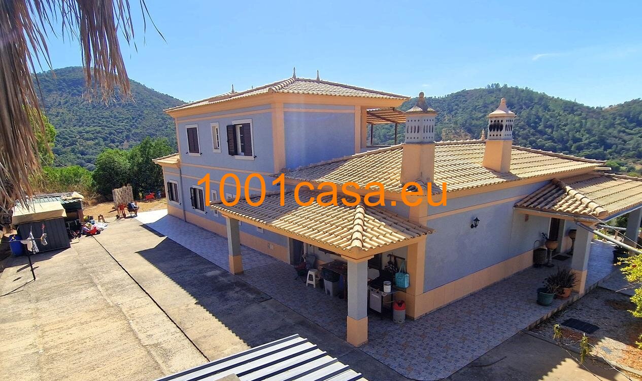 Exklusive Land-Villa bei Salir