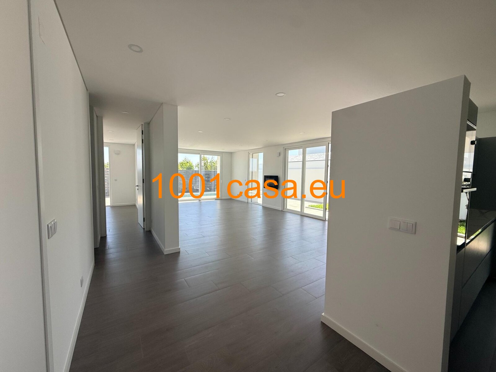 Bungalow Villa ca.1 km zum Strand in Salir do Porto zu verkaufen