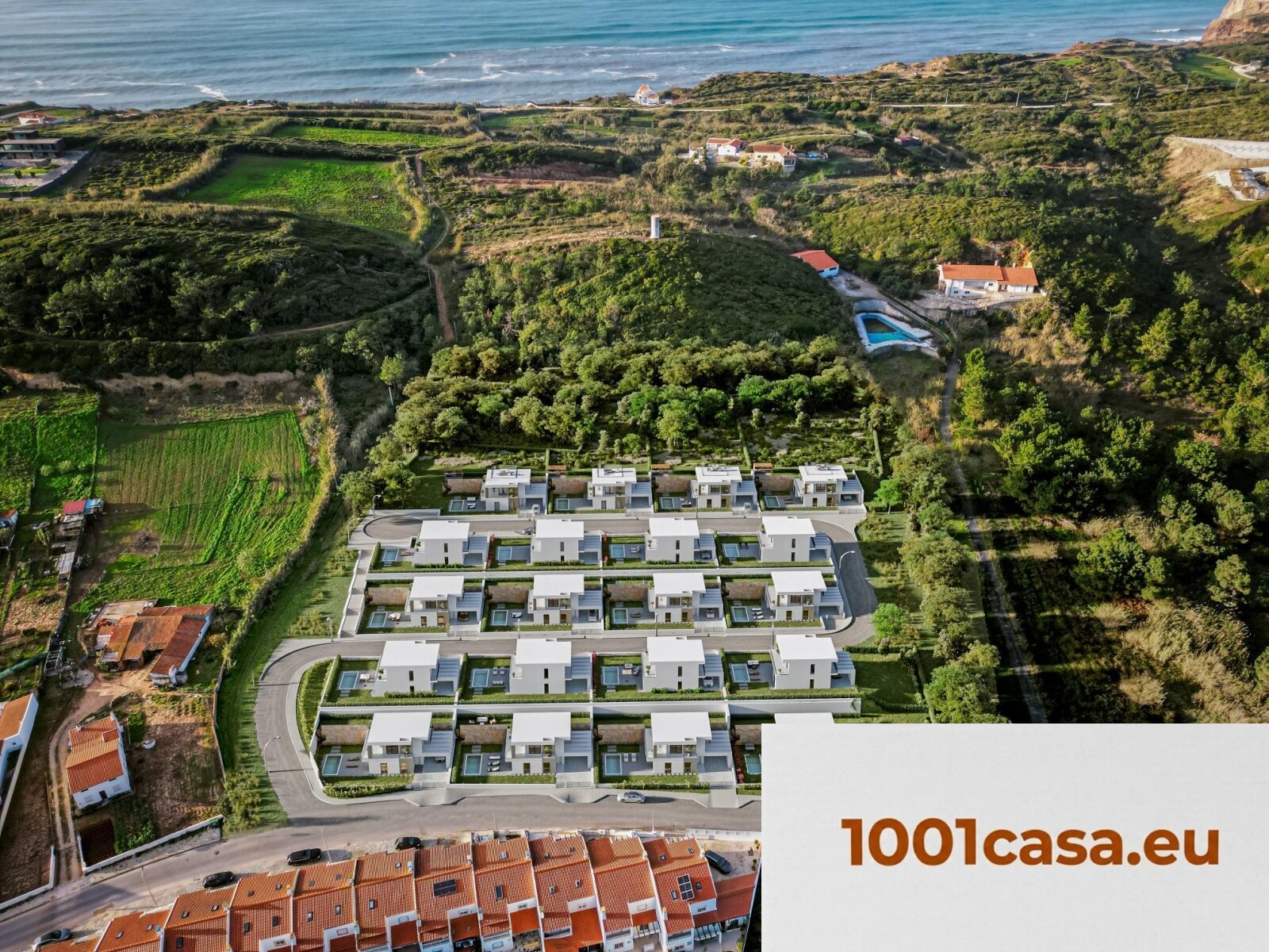 Neubau-Villa mit Pool, ca. 1km zum Strand, Sao Martinho do Porto, 3 Schlafzimmer, Vermietungspotenzial