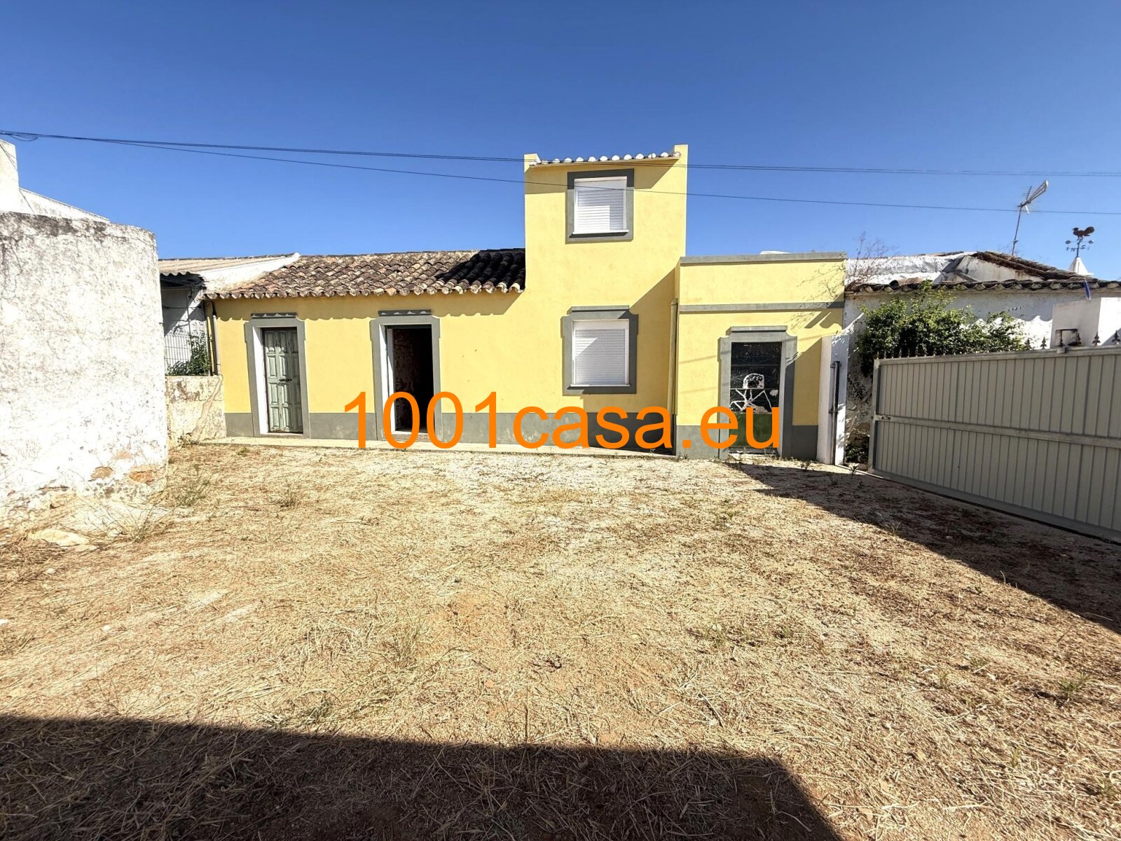 Algarve: Sanierungsjuwel mit Meerblick-Potenzial!