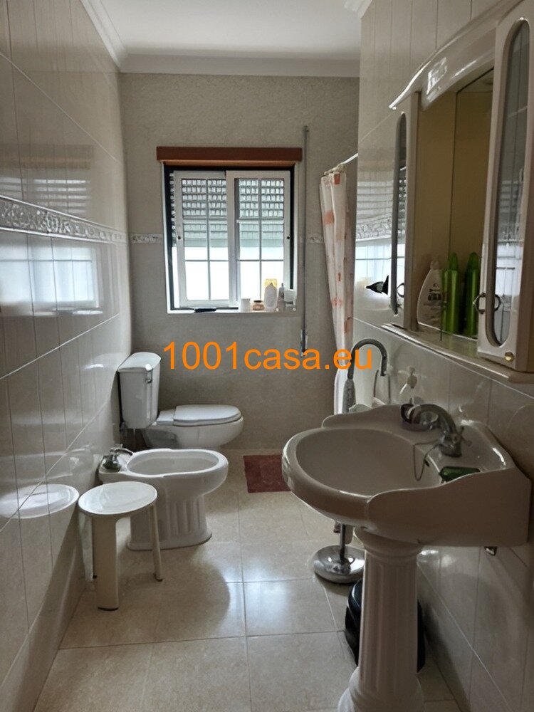3 SZ Haus auf 1.290 m2 Grund - 6 km zum Strand - Nazare Fanhais 