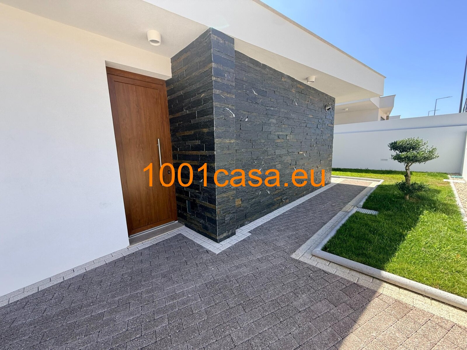 Bungalow Villa ca.1 km zum Strand in Salir do Porto zu verkaufen