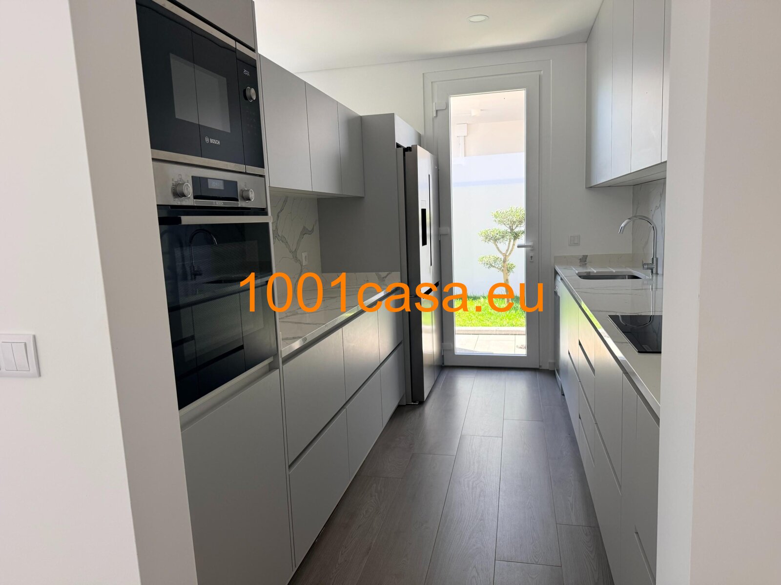 Bungalow Villa ca.1 km zum Strand in Salir do Porto zu verkaufen