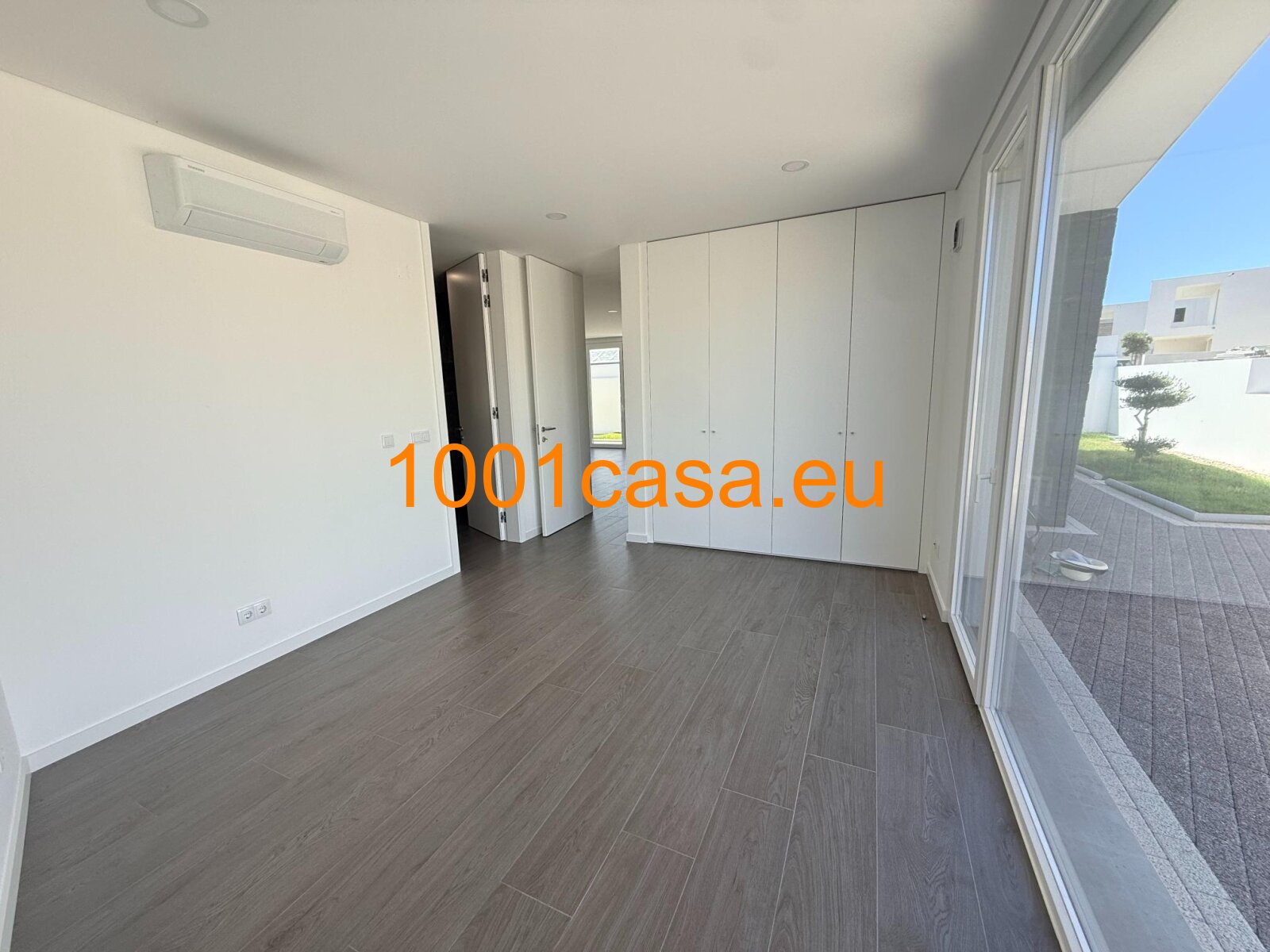 Bungalow Villa ca.1 km zum Strand in Salir do Porto zu verkaufen