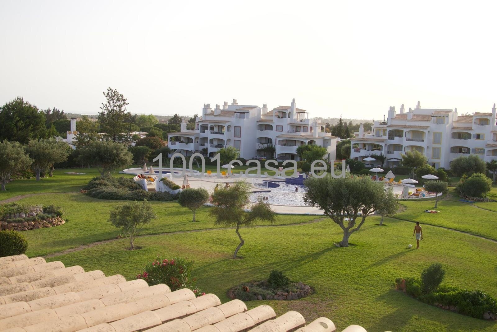 Komplett renoviertes 2+1 SZ Duplex-Apartment in exklusiver Anlage – Vilamoura