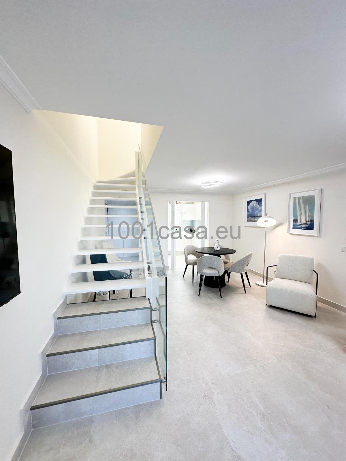 Komplett renoviertes 2+1 SZ Duplex-Apartment in exklusiver Anlage – Vilamoura