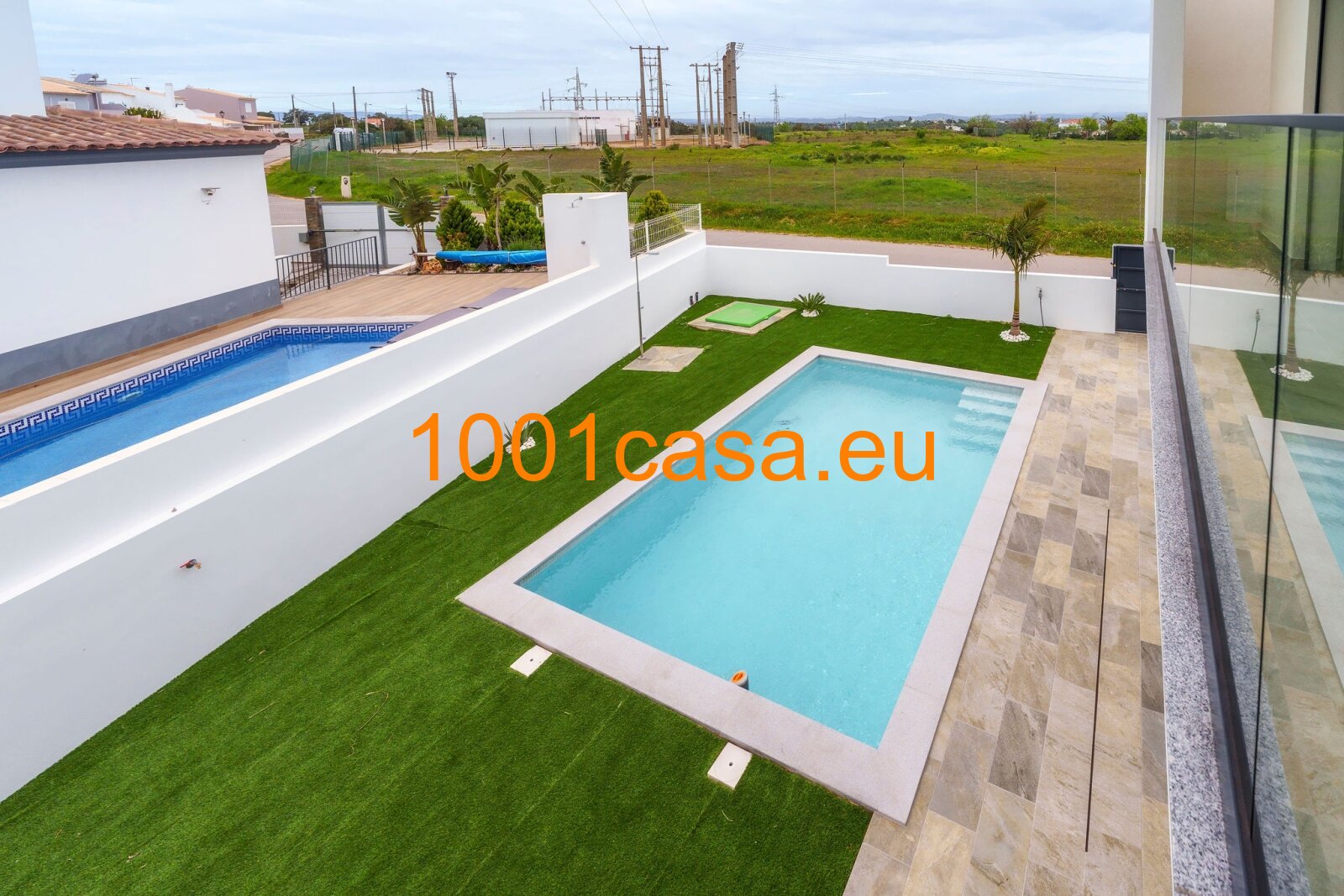Neubau 2025 - Moderne Villa in Armação de Pêra