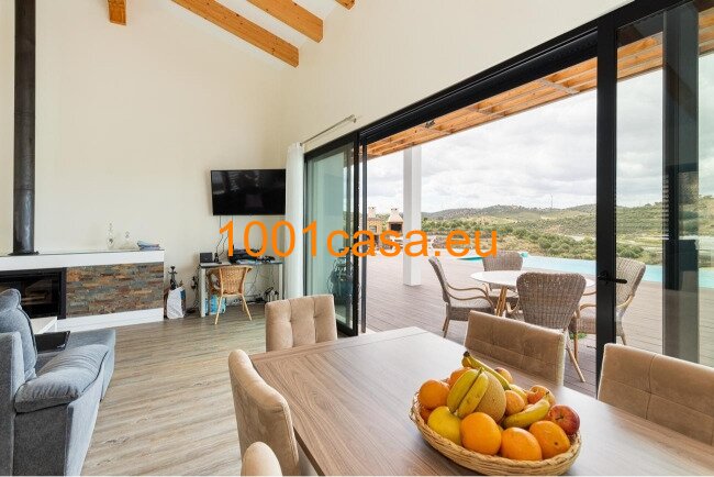 Exklusiv-Investment: 122 Hektar Naturparadies, Privat See & Business-Potenzial zwischen Algarve und Alentejo