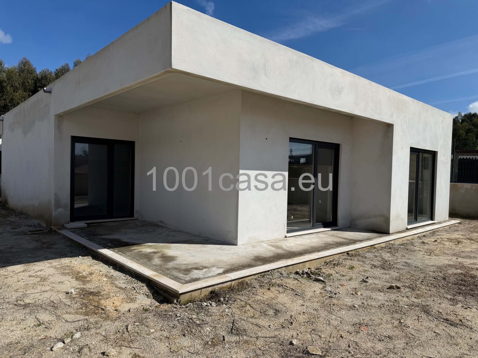 Neubau - Erstbezug Moderne 4 SZ-Villa in der Fertigstellungsphase