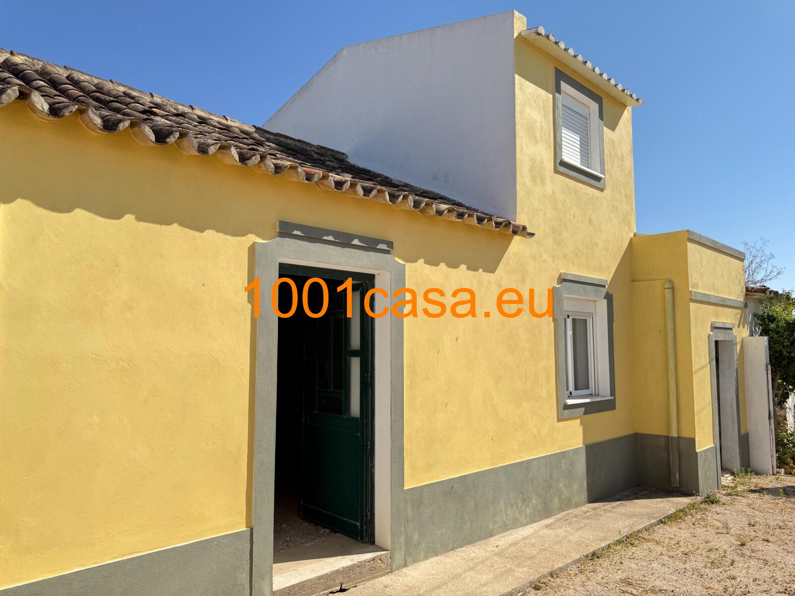 Algarve: Sanierungsjuwel mit Meerblick-Potenzial!