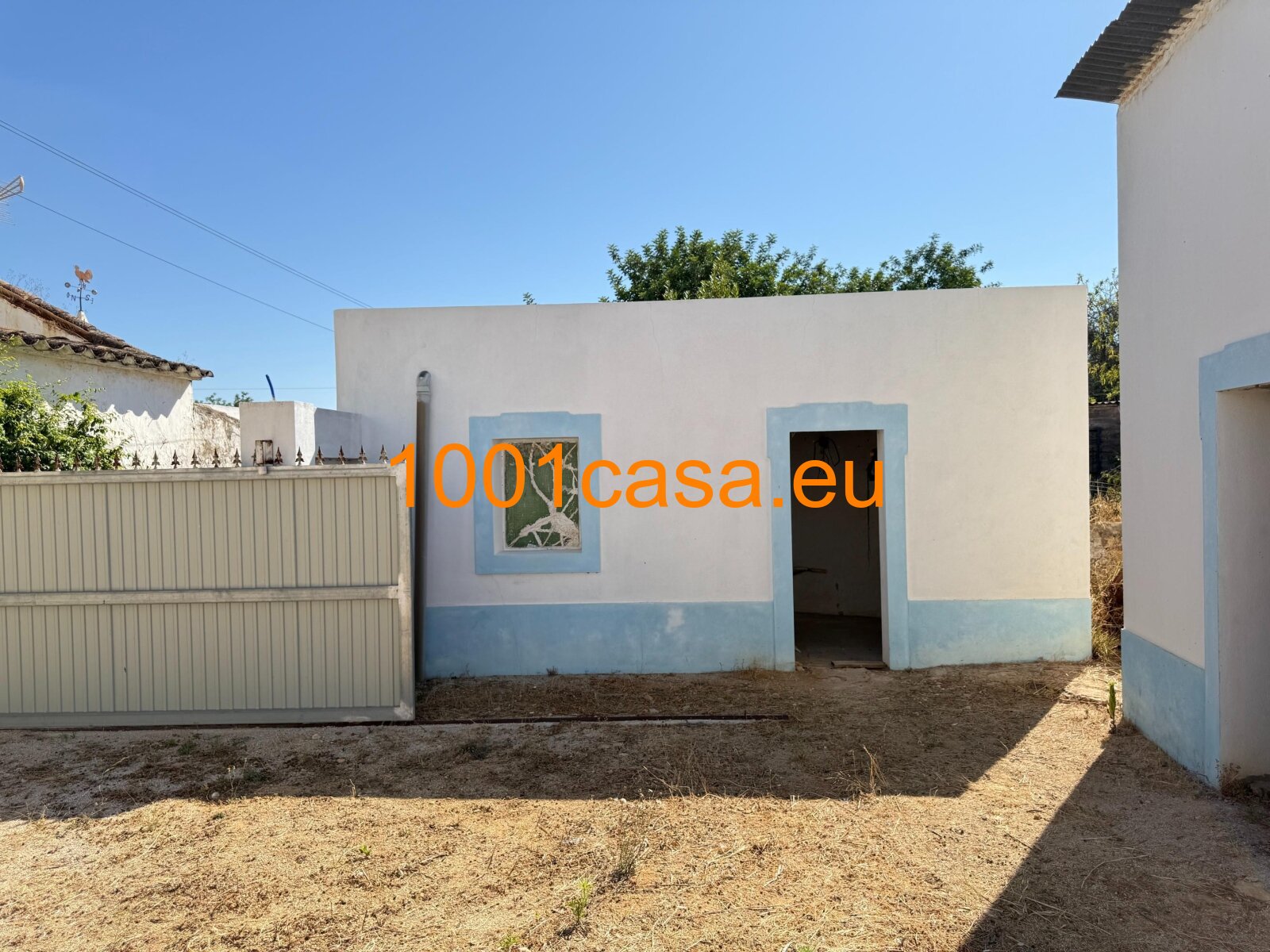 Algarve: Sanierungsjuwel mit Meerblick-Potenzial!