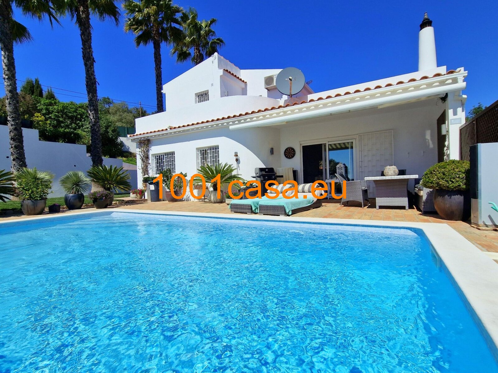 Algarve Loule: Mediterranes Juwel mit Panoramablick: Ihre Traumvilla in sonniger Südhanglage