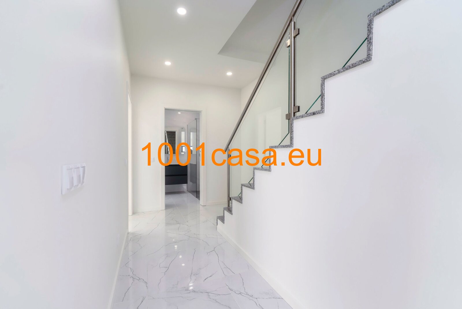 Neubau 2025 - Moderne Villa in Armação de Pêra