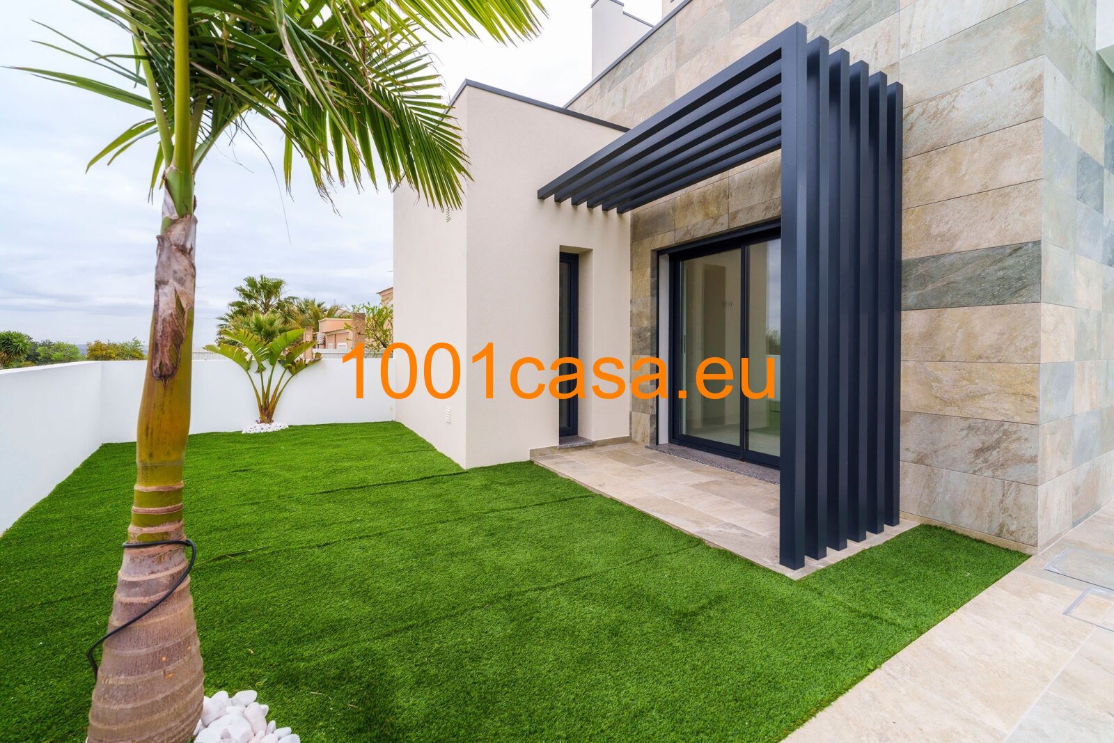 Neubau 2025 - Moderne Villa in Armação de Pêra