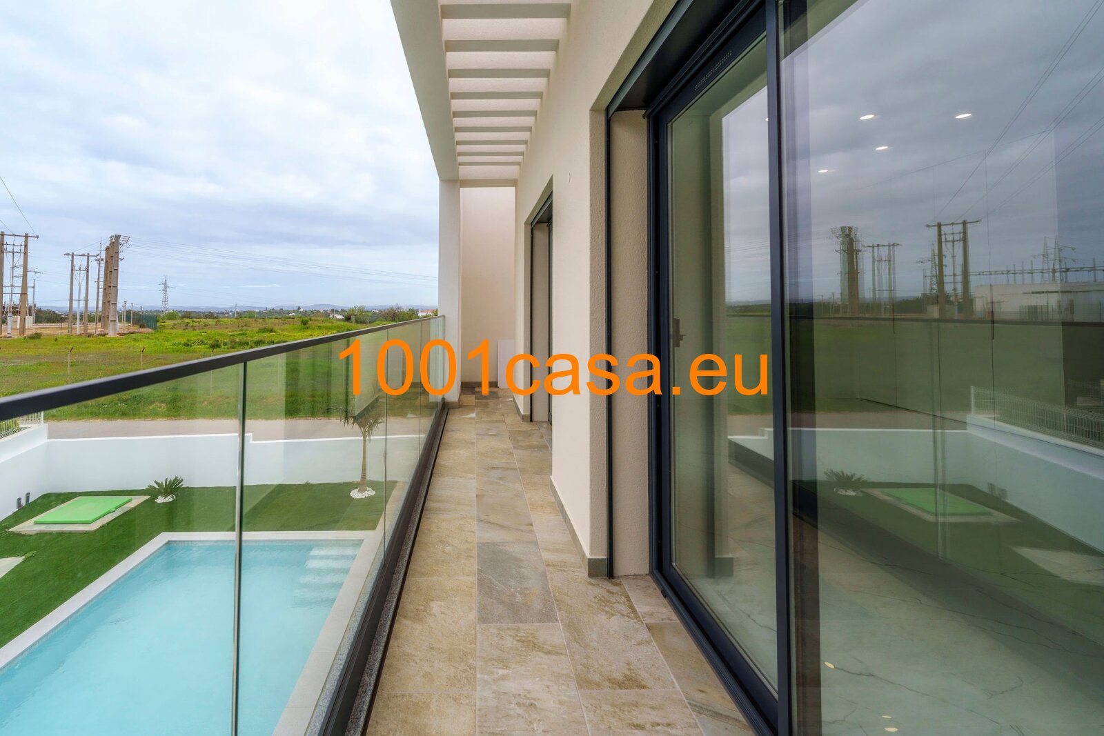 Neubau 2025 - Moderne Villa in Armação de Pêra