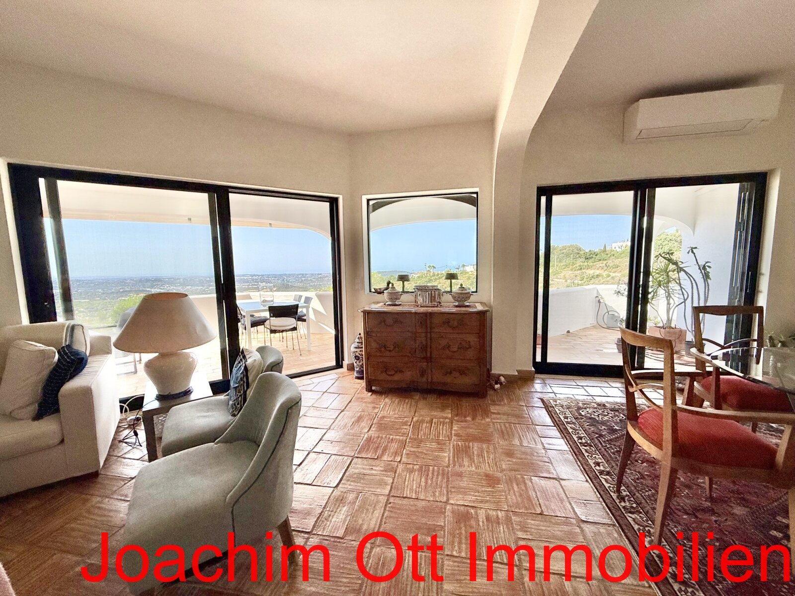 Panoramik Villa in Loule zu verkaufen