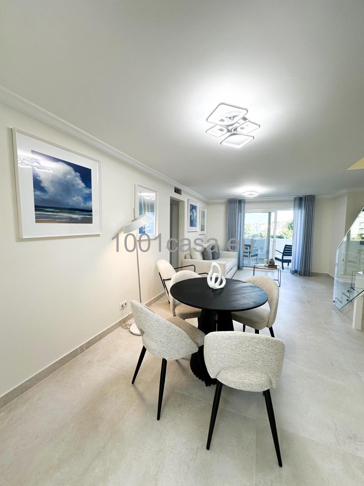 Komplett renoviertes 2+1 SZ Duplex-Apartment in exklusiver Anlage – Vilamoura