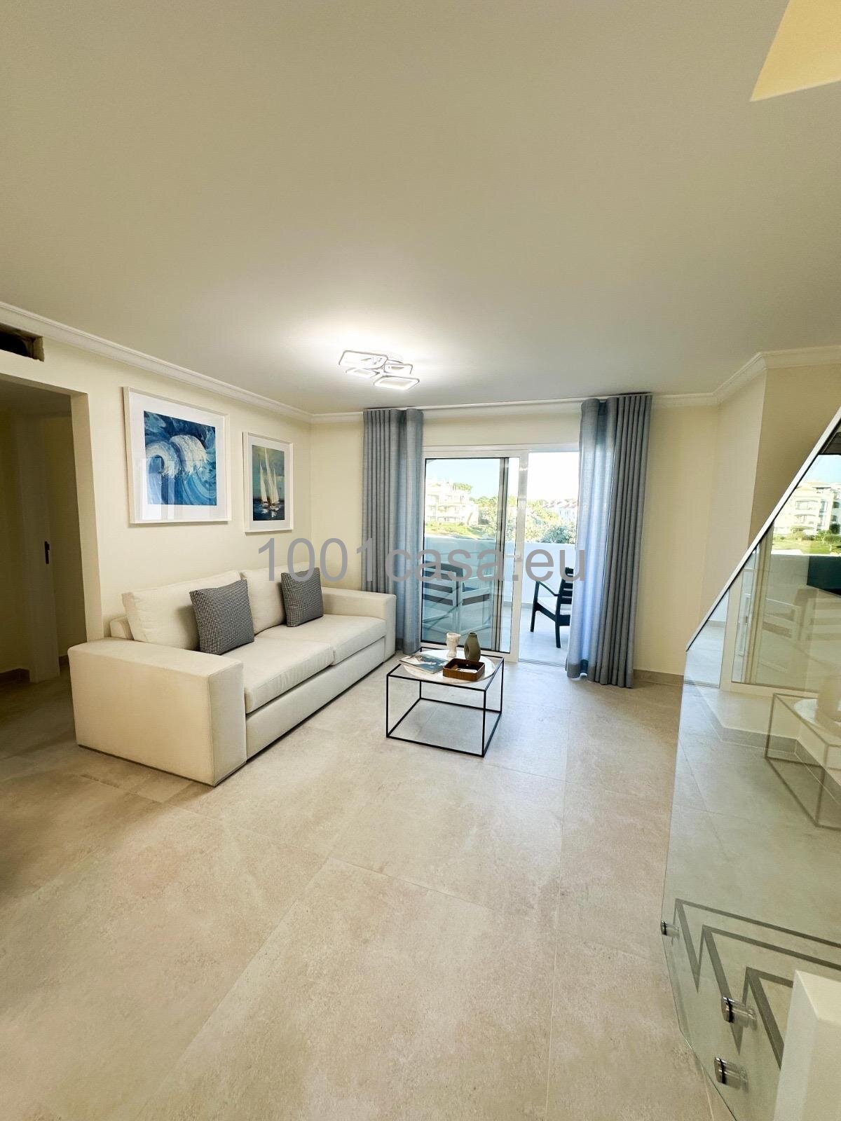 Komplett renoviertes 2+1 SZ Duplex-Apartment in exklusiver Anlage – Vilamoura