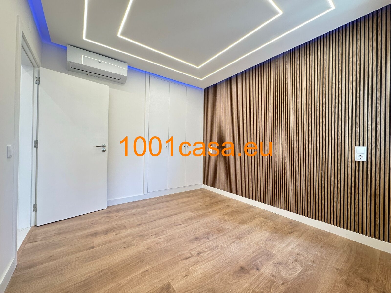 Exklusives Wohnen am Atlantik: Modernes 2 SZ Apartment direkt am Strand zu verkaufen