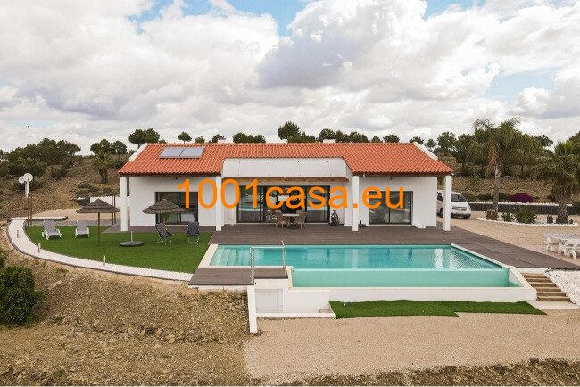 Exklusiv-Investment: 122 Hektar Naturparadies, Privat See & Business-Potenzial zwischen Algarve und Alentejo