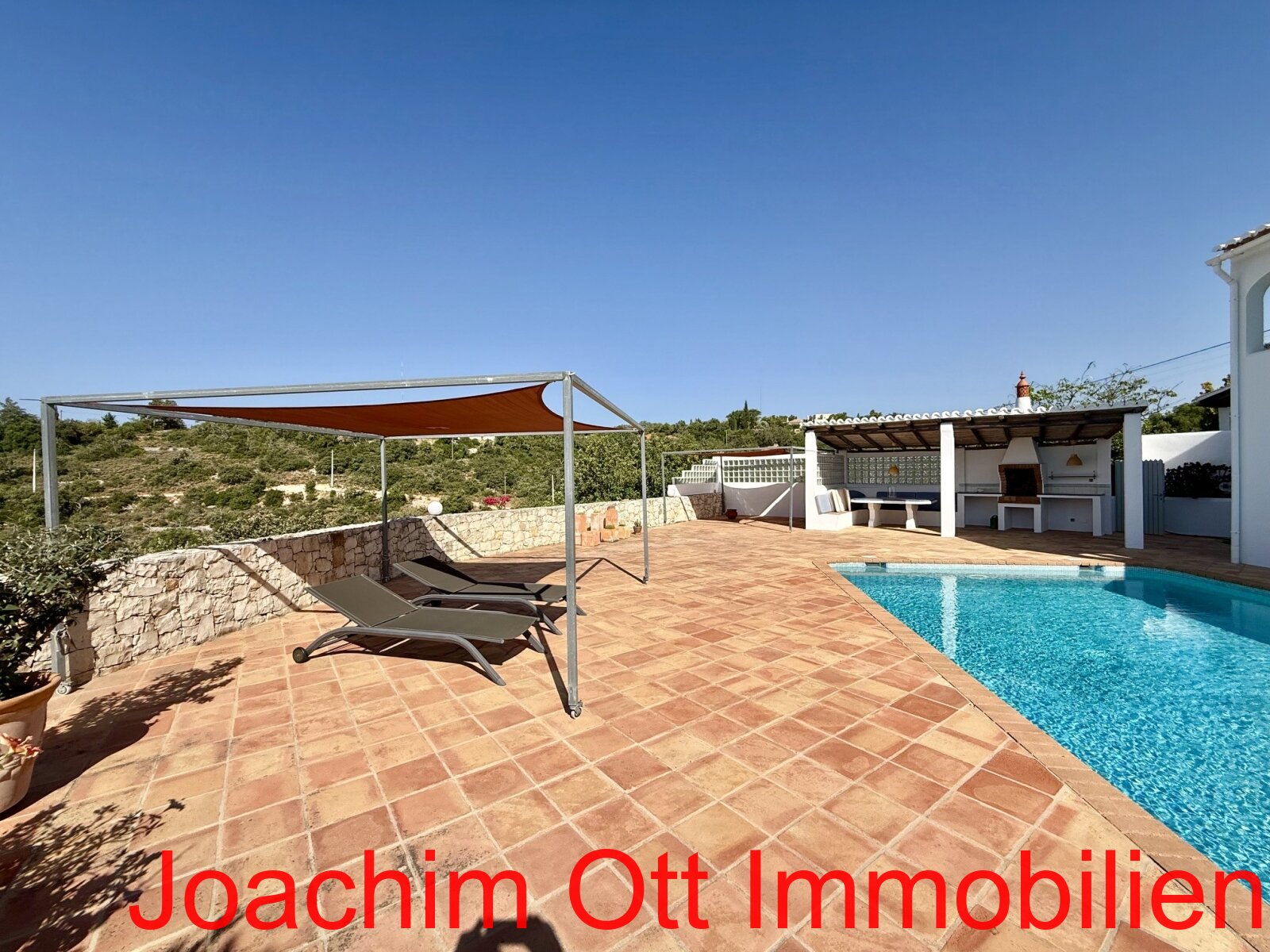Panoramik Villa in Loule zu verkaufen