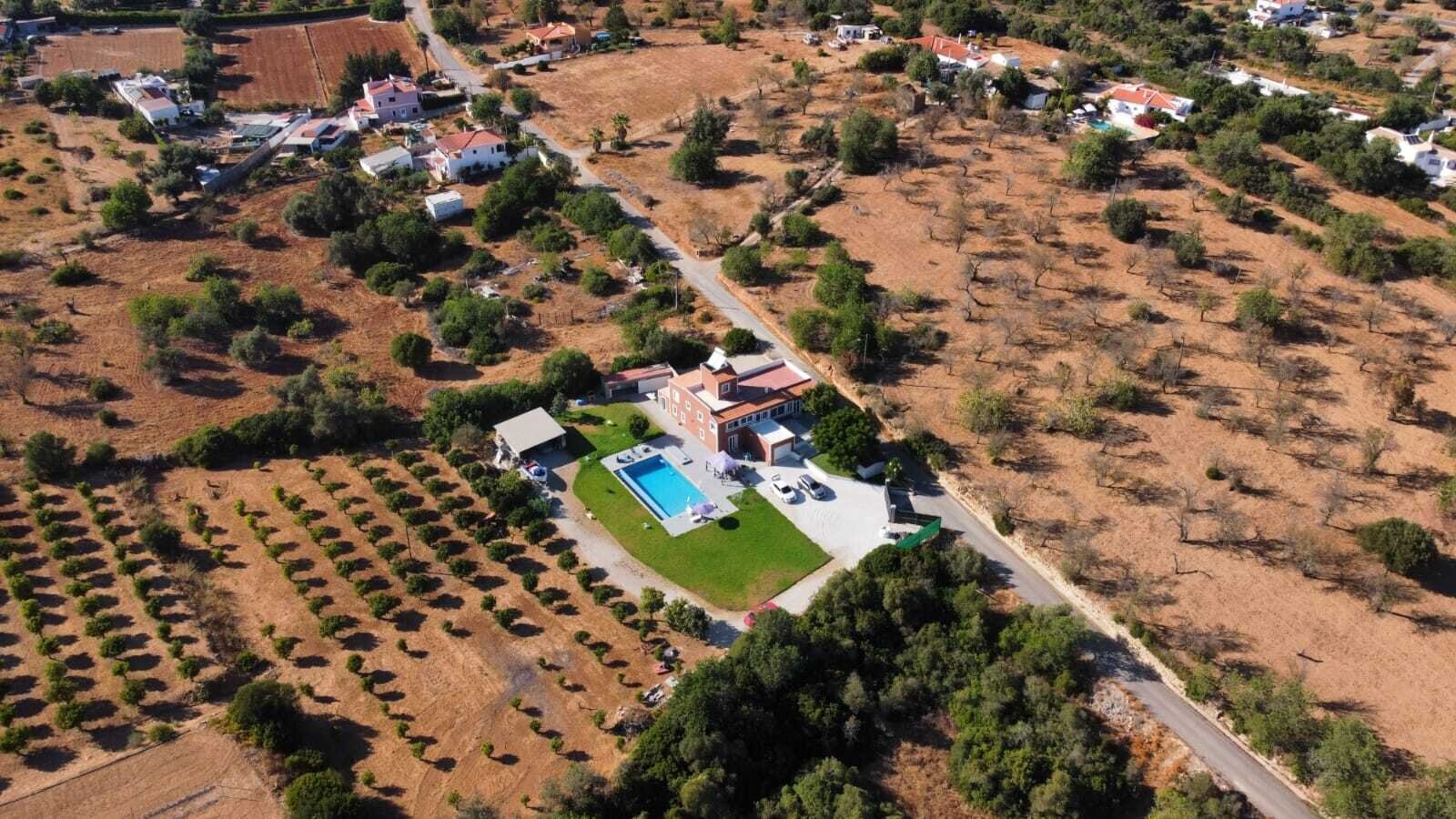 Algarve Villa mit separatem Gästehaus 