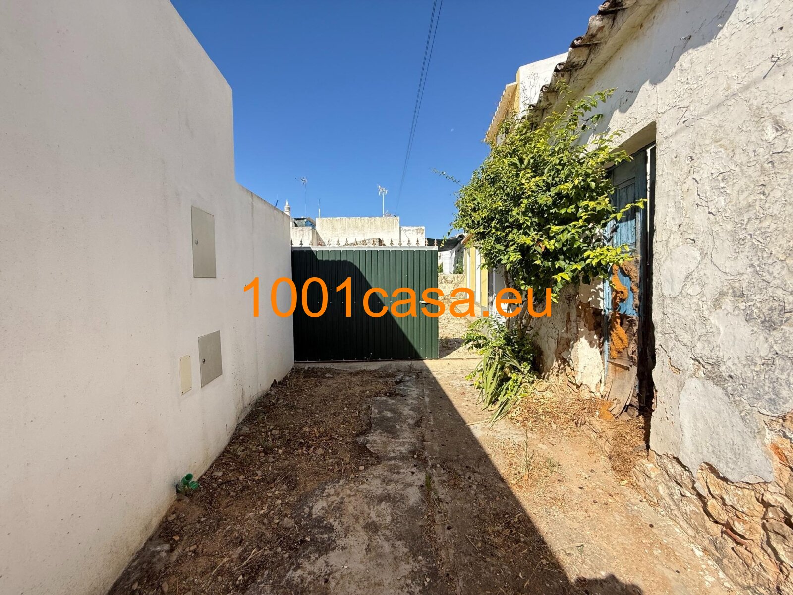 Algarve: Sanierungsjuwel mit Meerblick-Potenzial!