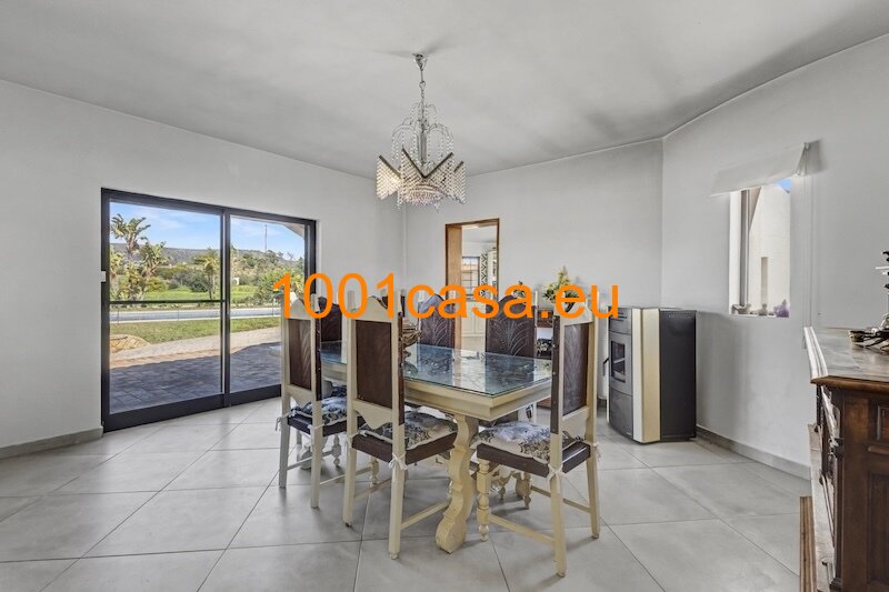 Algarve Exklusive 3-Zimmer-Villa auf ca.1ha in Almancil - Privatsphäre mit Pool & Komfort