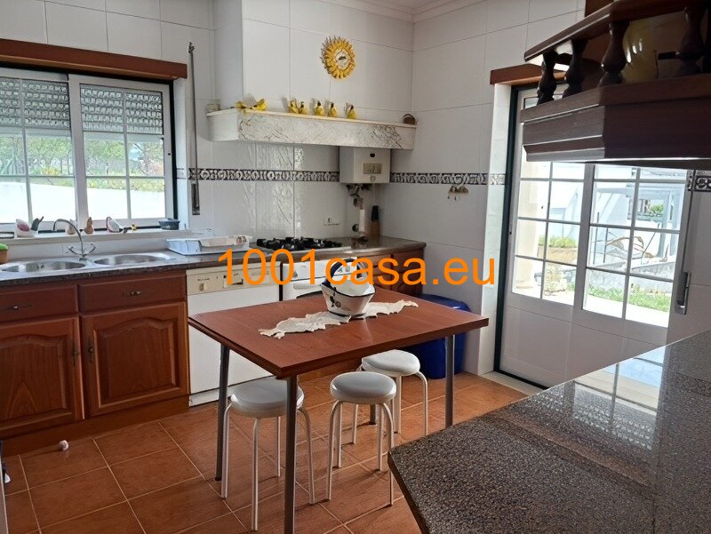 3 SZ Haus auf 1.290 m2 Grund - 6 km zum Strand - Nazare Fanhais 