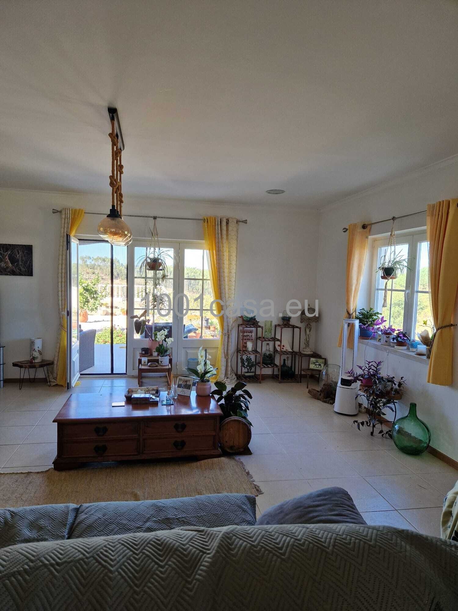 Traumhafte Villa mit 5 Schlafzimmer Nebengebäude und Ställen Silberküste, Portugal