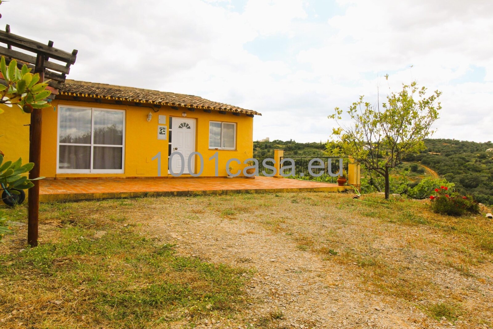Algarve Provisionsfrei 2 Schlafzimmer Landhaus mit Ausbau Potenzial 